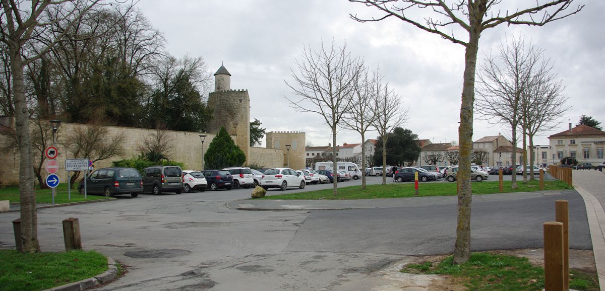 Surgères : le parking du château bientôt en travaux