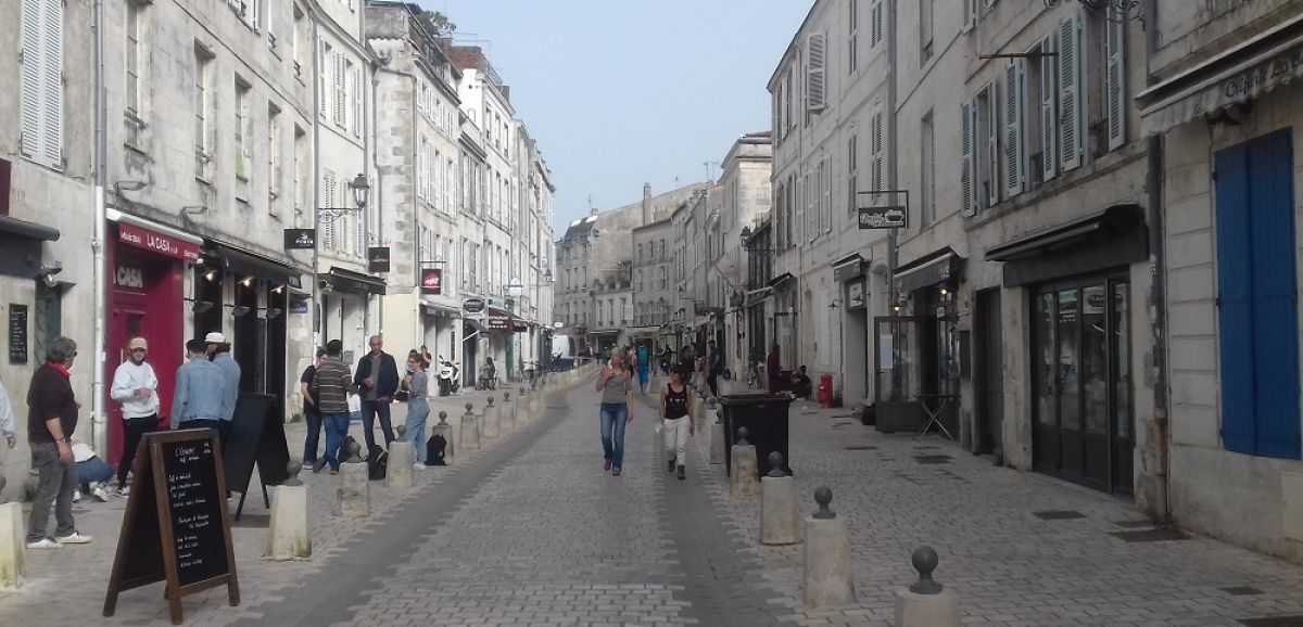 Logements : La Rochelle va faire la chasse aux Airbnb en 2023