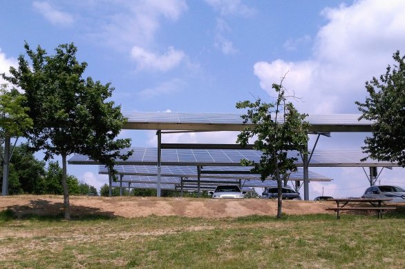 Tonnay-Charente. Un projet d'ombrières solaires pour alléger les factures d'électricité
