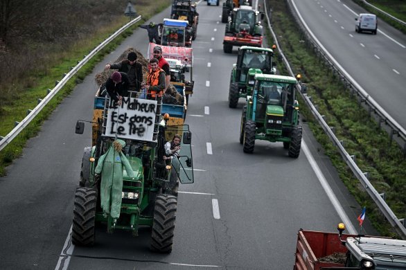 Colère des agriculteurs. Des difficultés de circulation sur le secteur de Saint-Jean-d'Angély mercredi 31 janvier