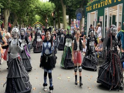 Le défilé El Dia de los Muertos présenté par le quartier des Dunes succèdera aux robots de l'an dernier - - © Dominique Gougat (CLP)