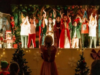 Le spectacle La revanche de Pitchounette sera pr&eacute;sent&eacute; samedi 20 d&eacute;cembre &agrave; Surg&egrave;res - - &copy; Anima'Phoenix